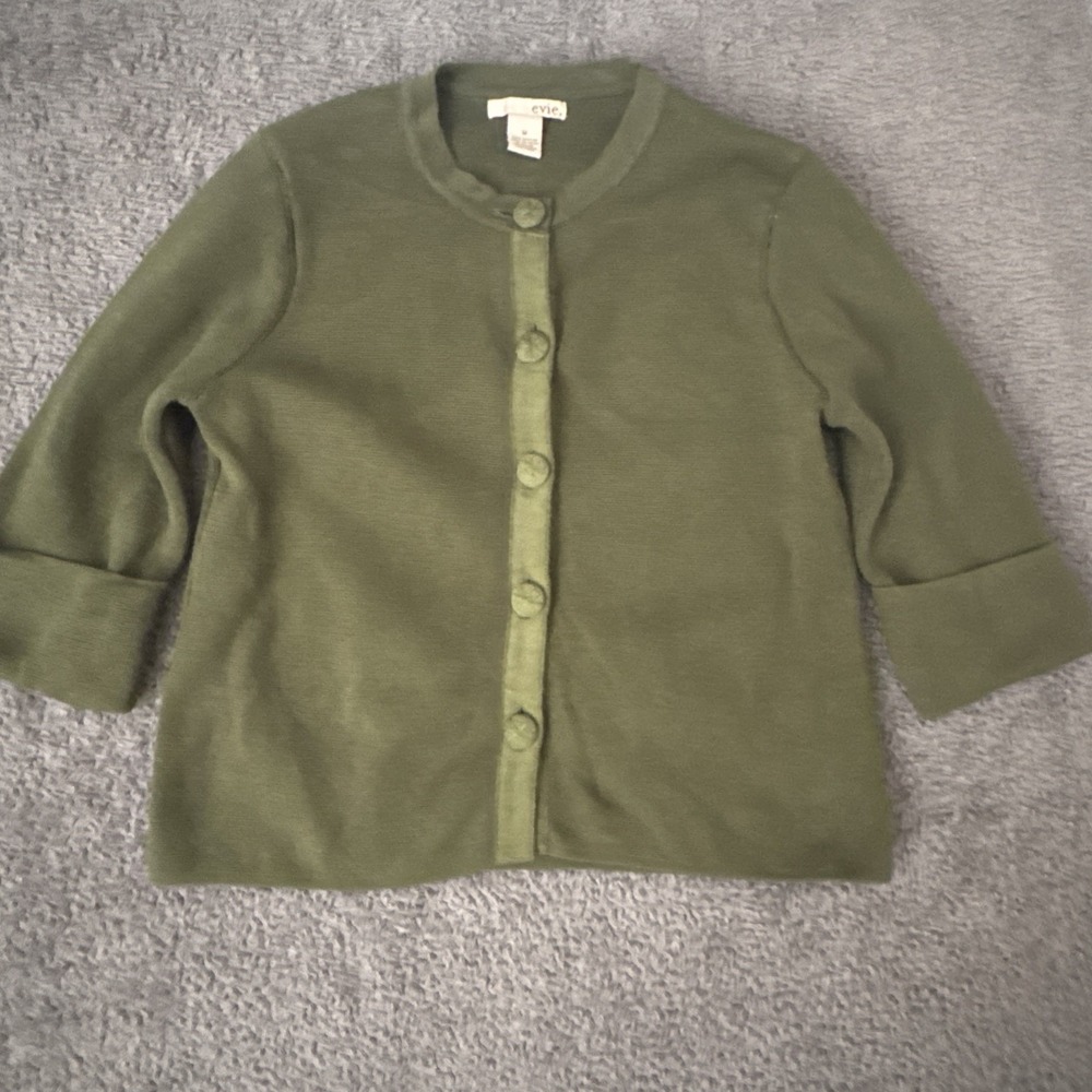 evie. Olive Green Cotton Cardigan Knit Jacket Size M 3/4 Cuff Sleeve Crew Neck